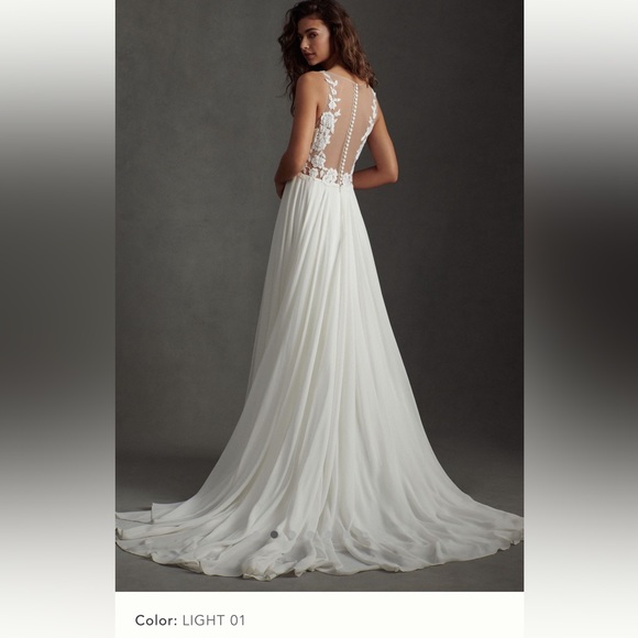 Jenny Yoo Dresses & Skirts - NWT Anthro: size 6 Jenny Yoo Elinor Deep V-Neck Lace & Illusion Wedding Gown